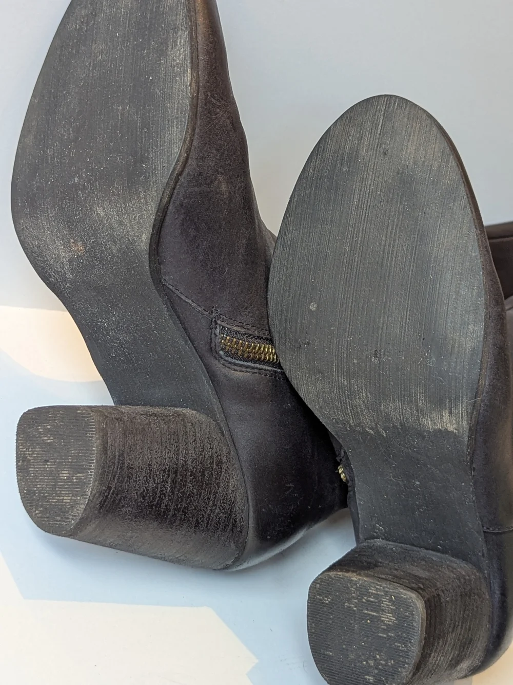 Black Leather Knee-High Women's Boots